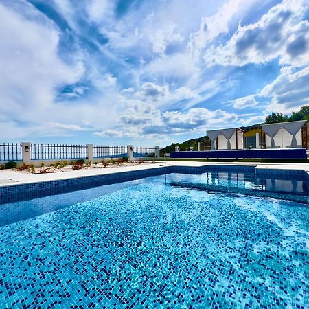 The White Pearl Boutique Villa Balcic Exterior foto