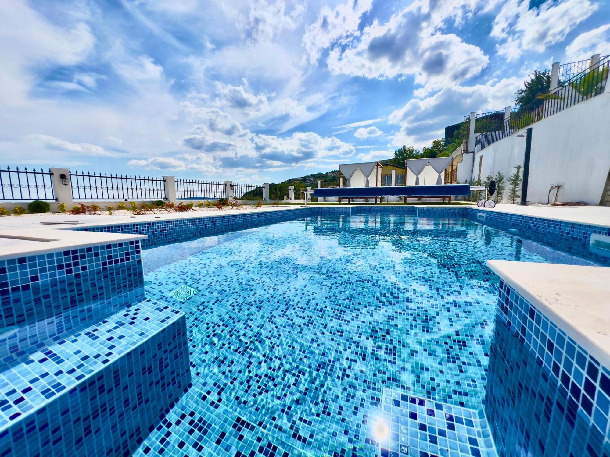 The White Pearl Boutique Villa Balcic Exterior foto